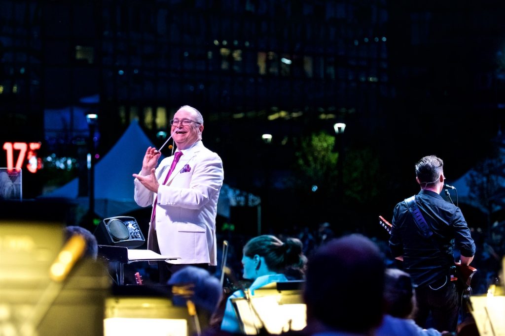 Principal Pops Conductor, Stuart Chafetz returns for a second year with Columbus Symphony’s ever-popular Picnic with the Pops series.