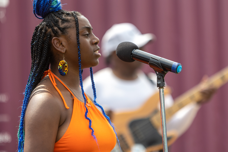 We sat down with 17-year-old North Linden-based singer and poet, MarieElaine, to learn more about her career as an artist. She recently performed and hosted at the 2021 Columbus Women & Girls’ Fest.
