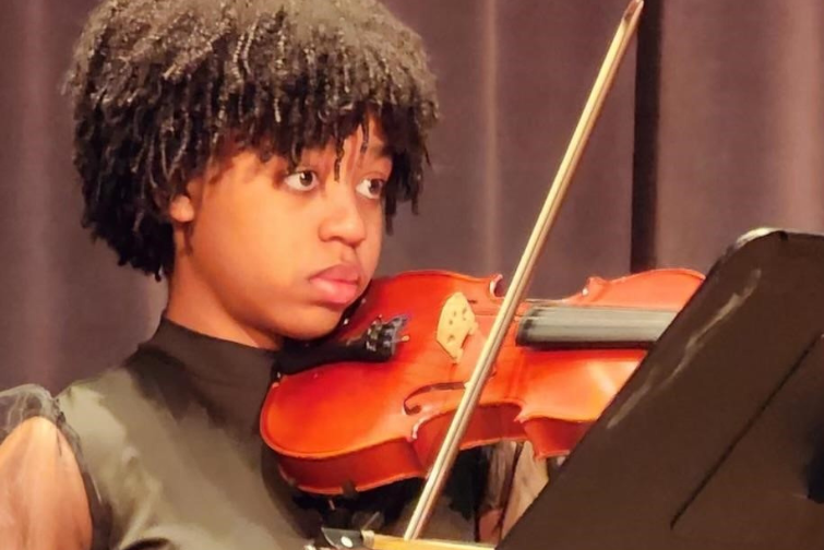 Breana McGrier Performs with the Columbus Cultural Orchestra